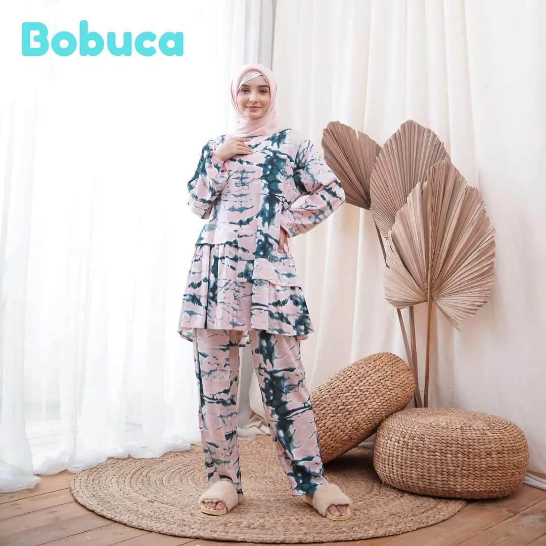Setelan & gamis wanita – produksi untuk Bobuca
